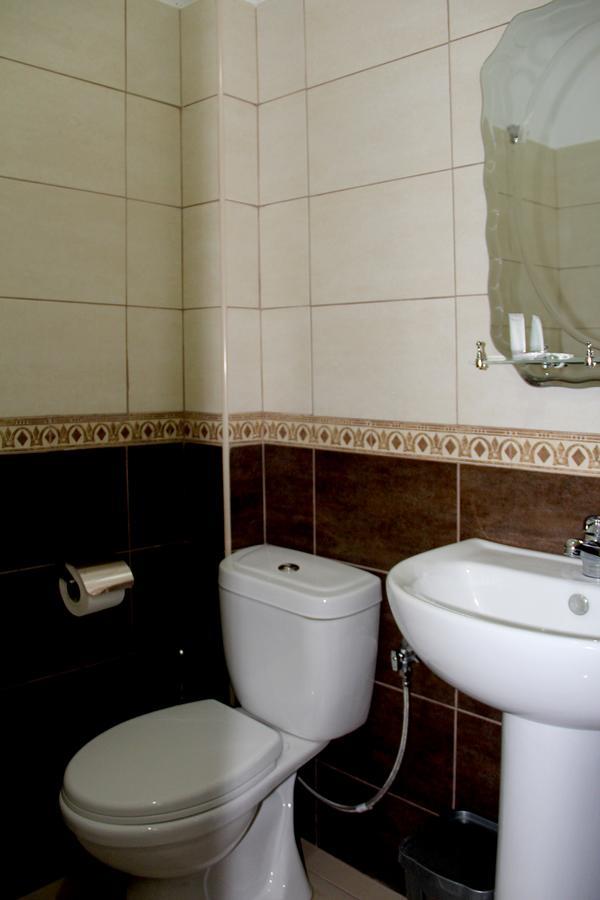 Korca City Rooms Korce Exterior foto