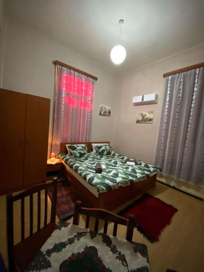 Korca City Rooms Korce Exterior foto